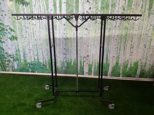 kokoontaittuva naulakko